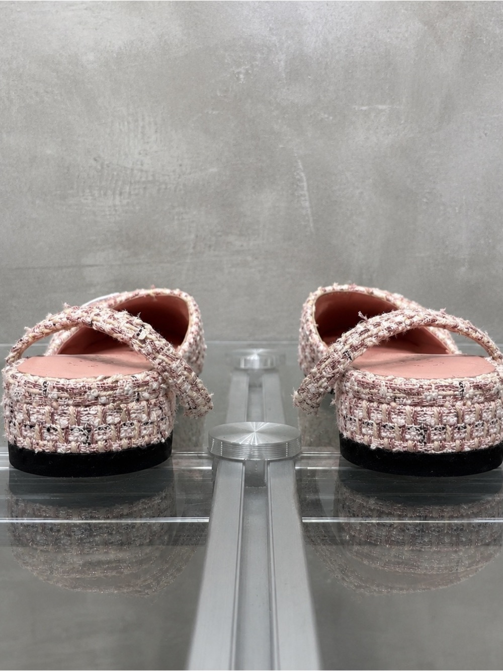 CHANEL Pink Tweed Slingback Flats with Black Cap Toe - Picture 3 of 7
